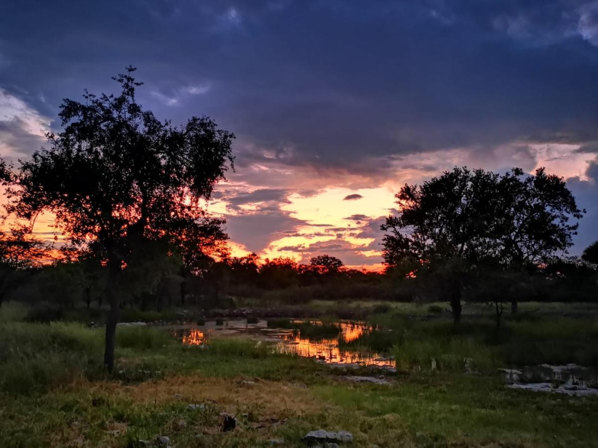 Mokuti Etosha Villa Namutoni Exteriör bild