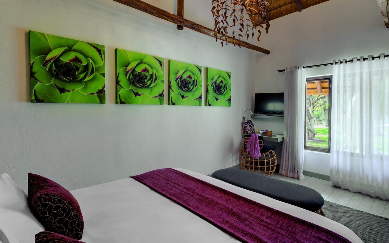Mokuti Etosha Villa Namutoni Exteriör bild