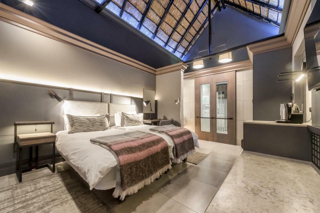 Mokuti Etosha Villa Namutoni Exteriör bild